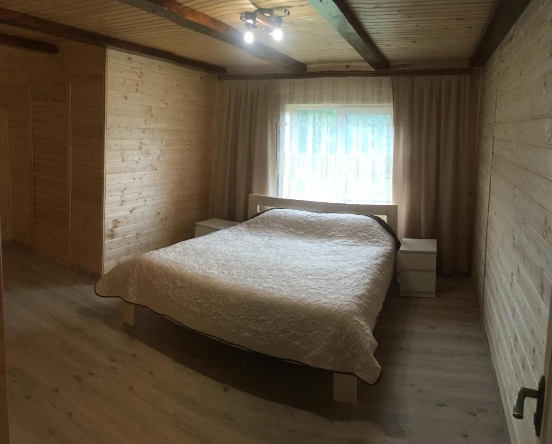 Котедж Mountain House ยาเรมชา ภายนอก รูปภาพ
