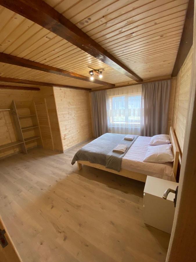 Котедж Mountain House ยาเรมชา ภายนอก รูปภาพ
