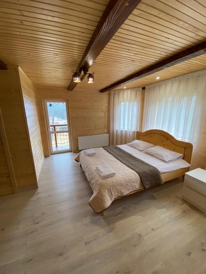 Котедж Mountain House ยาเรมชา ภายนอก รูปภาพ